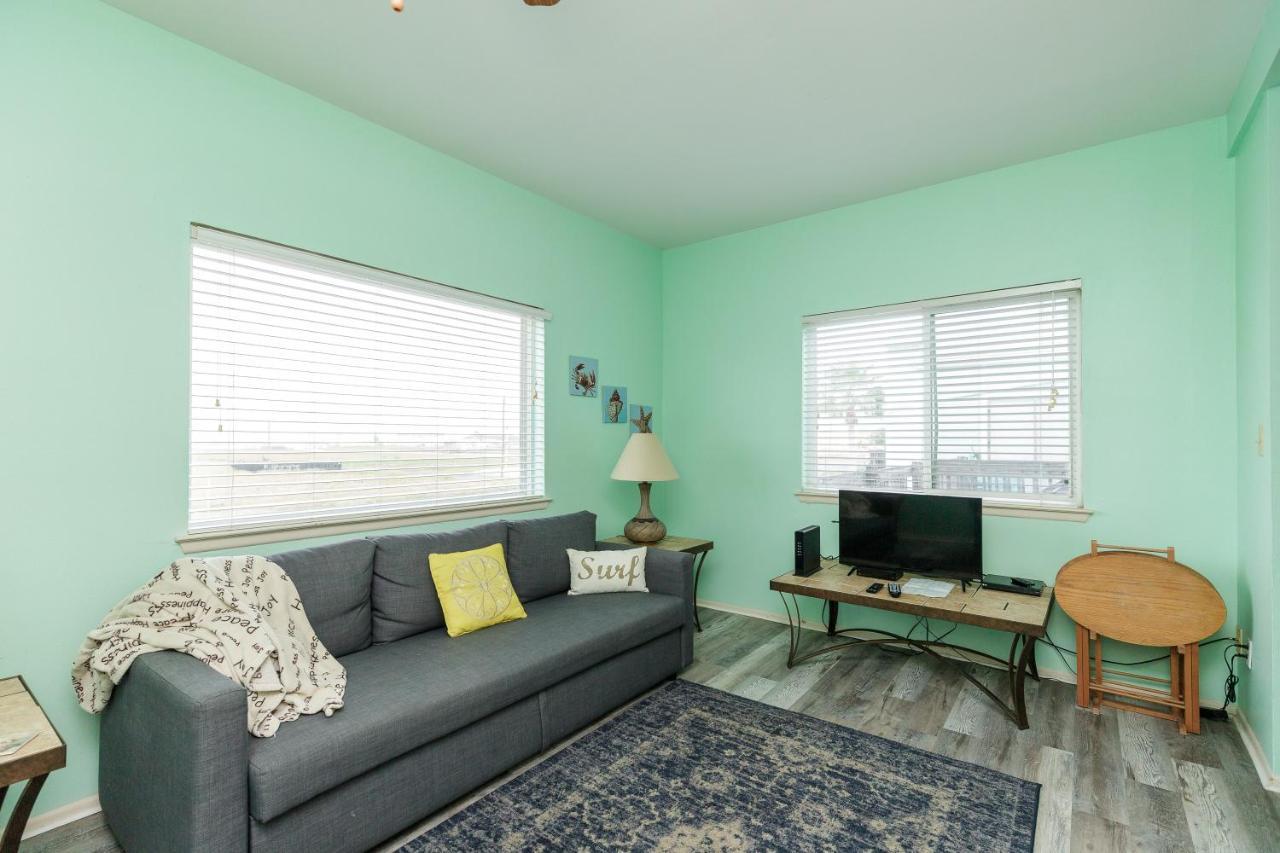 Affordable Family Condo -Walking Distance To Beach By Mustang Island, Sleeps Four, 2025 Traveler Award คอร์ปัสคริสตี ภายนอก รูปภาพ